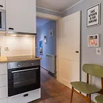 Artsy I By Lovelystay Appartement *